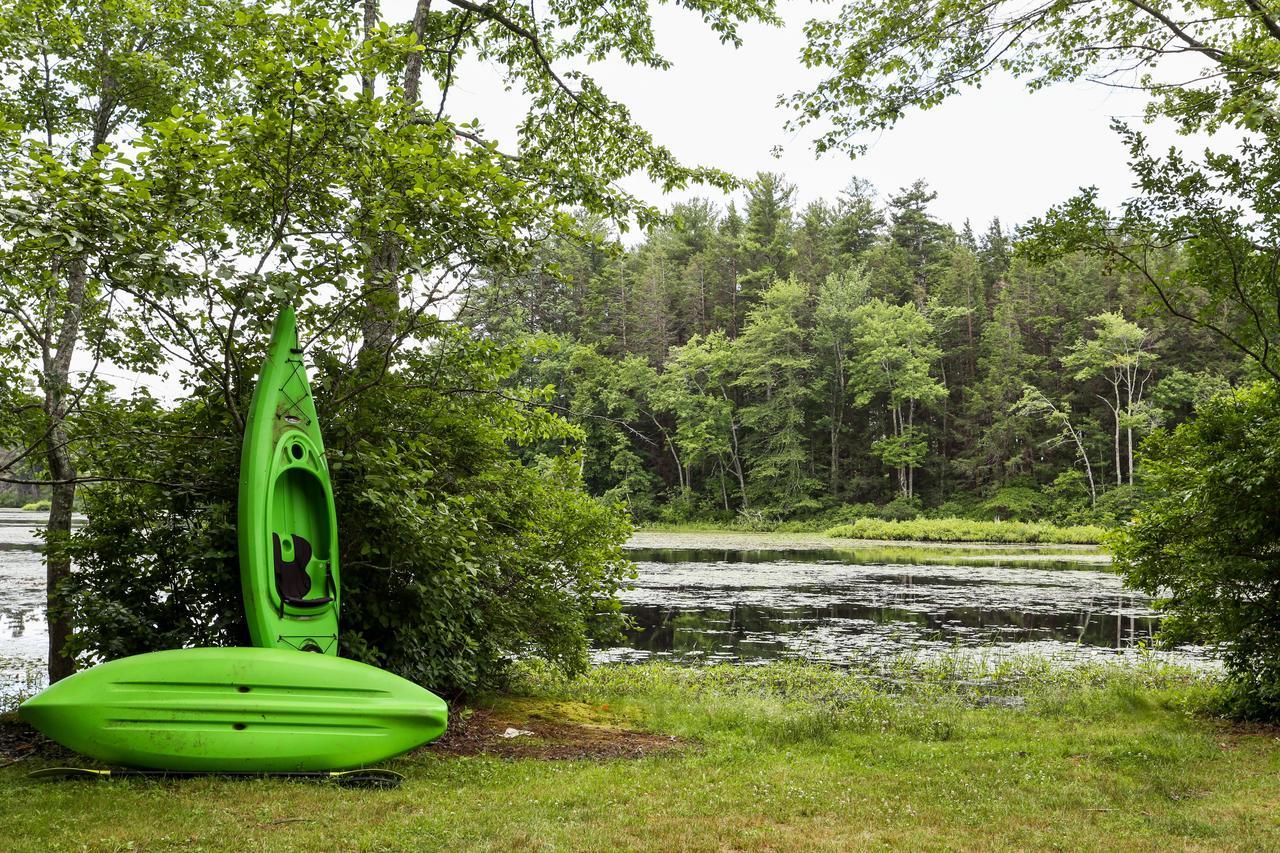 Tuxbury Pond Camping Resort Tiny House Murphy South Hampton Eksteriør bilde